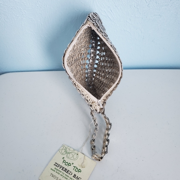 Upcycle Pop Top zipper bag/wristlet - Picture 5 of 8